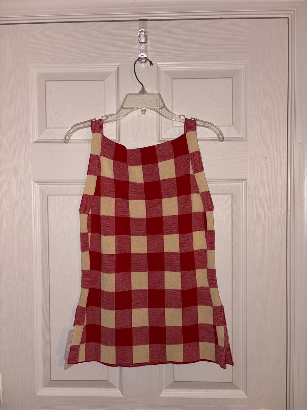 Commense Red Gingham Knit Sleeveless Short Set - Picture 6 of 7
